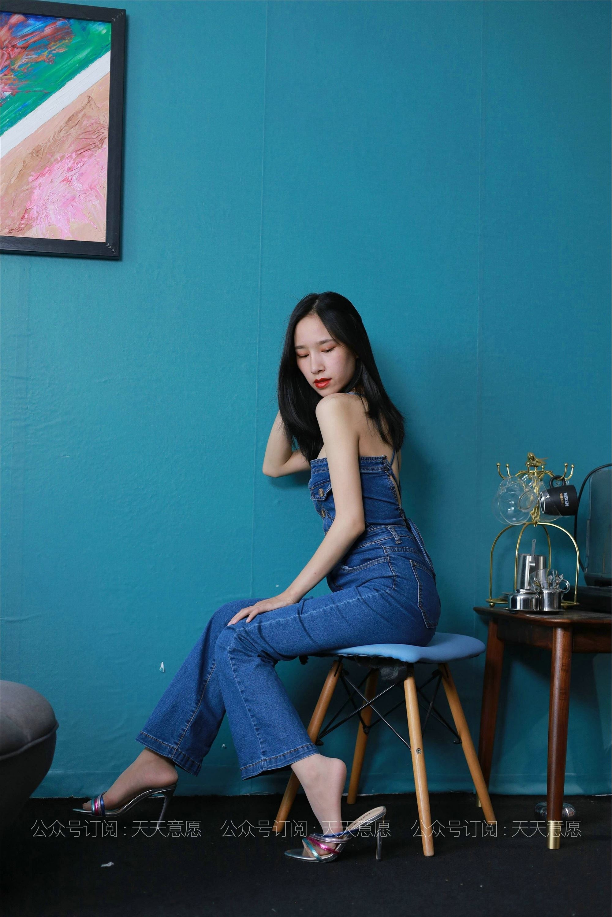 IESS异思趣向  2021.08.04 丝享家879：美子《美背库里丝》